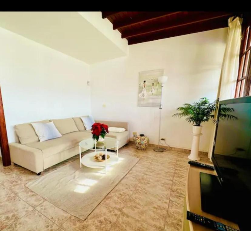 Villa Buendia Puerto del Carmen  Exteriör bild